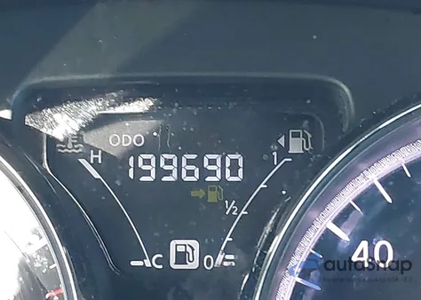 2015 Nissan Versa 1.6 Sv z USA, uszkodzony, nr VIN 3N1CN7AP0FL829233